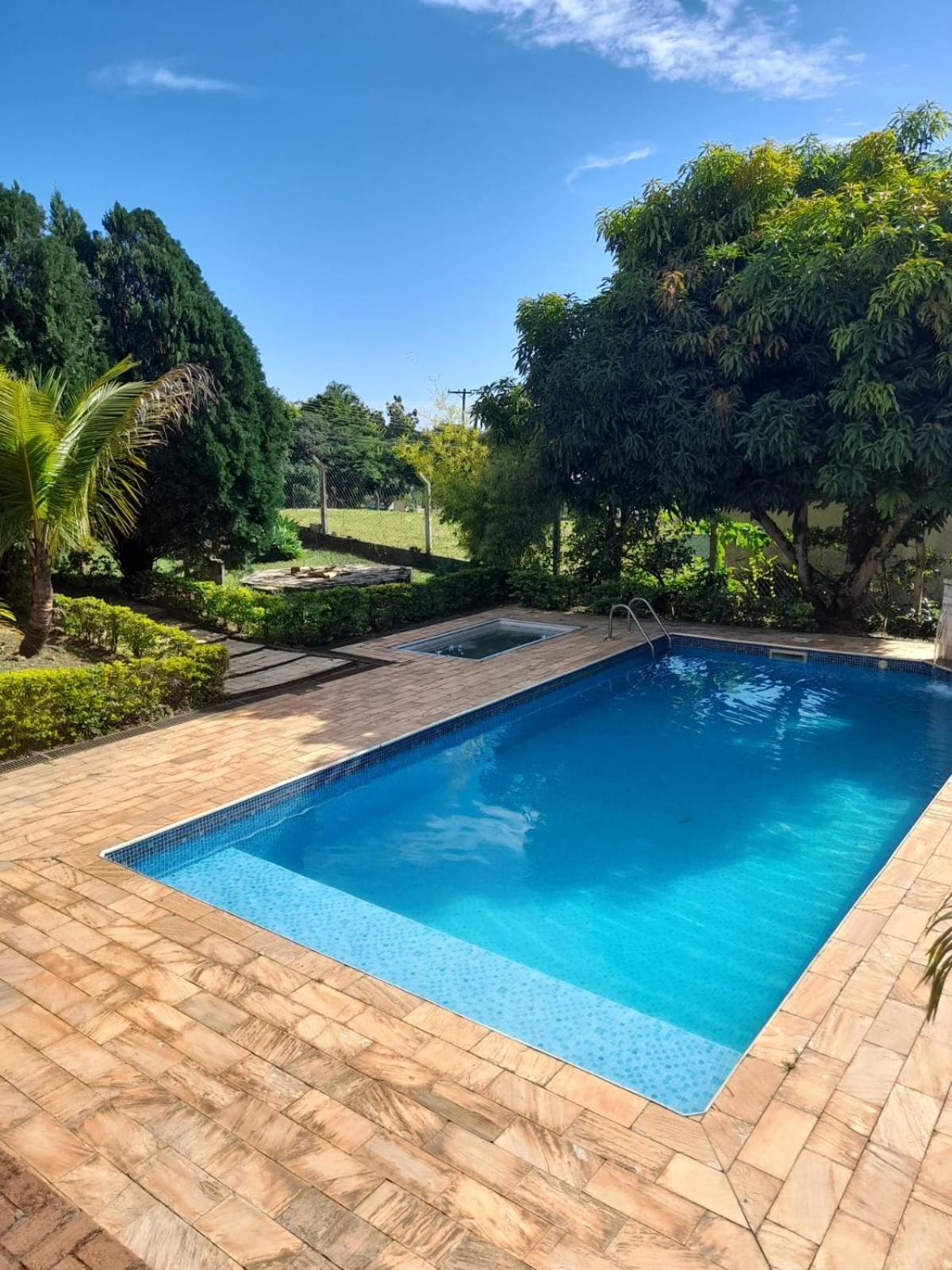 فيلا Casa Com Piscina - إتوبيفا المظهر الخارجي الصورة